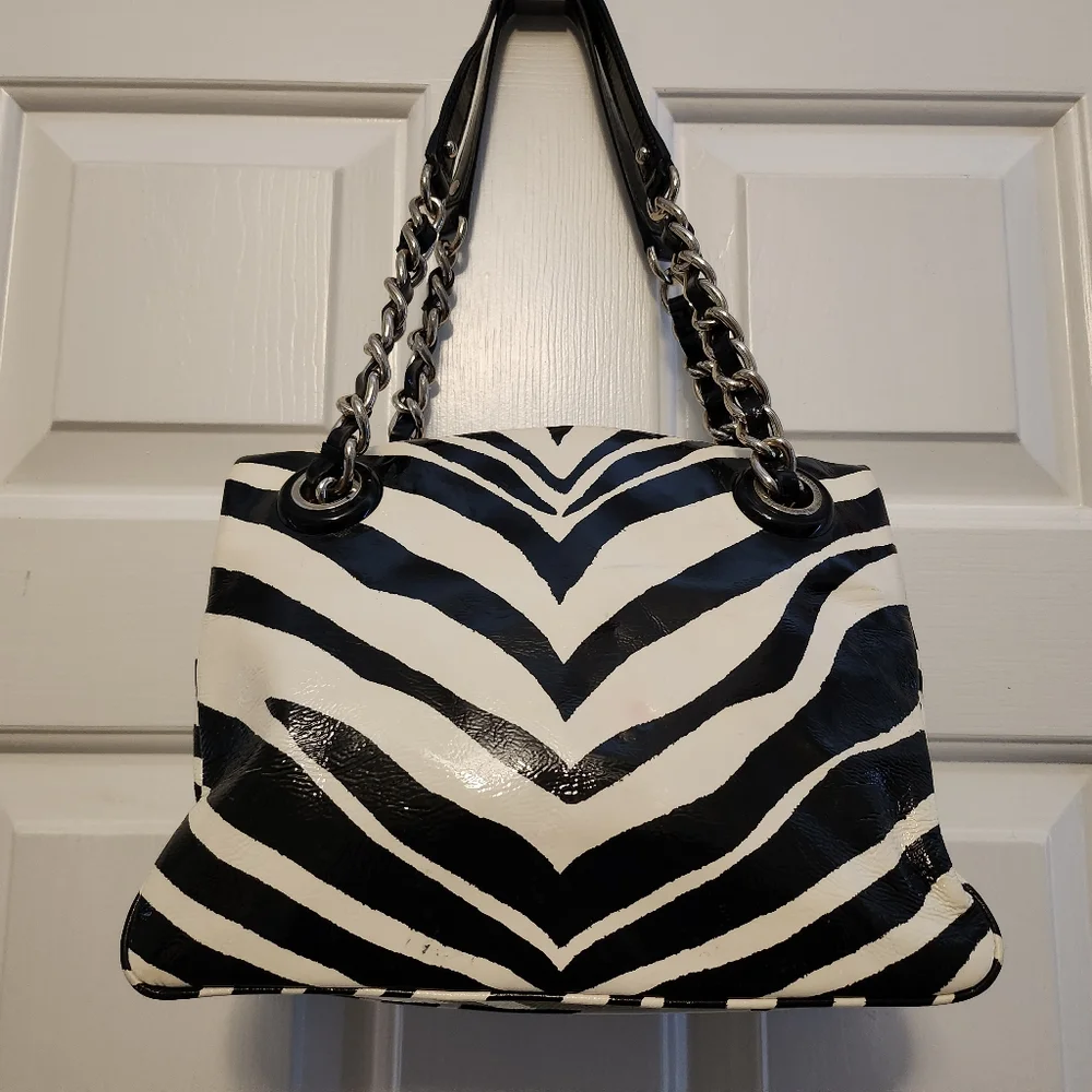 Kate Spade - Picture 3 of 7